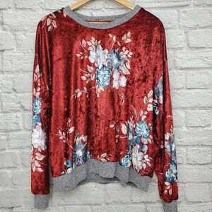 Crescent Drive Womens Size Medium Velour Top